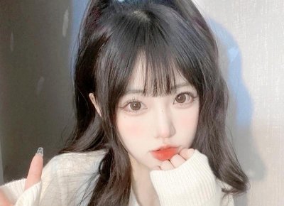 ​没有任何准备就进了产房顺利产下女宝一枚