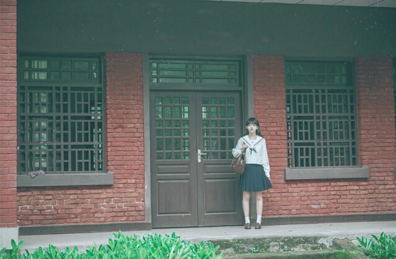 没钱时，你会明白，谁都靠不住