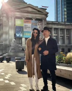 ​吃人血馒头的曲婉婷招摇过市，曾夸贪官母亲是个英雄，网友怒了