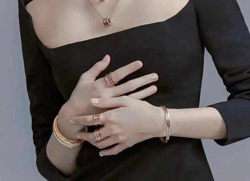 研究发现: 三个聊天技巧,只要你学会, 从此不尬聊 研究发现: 三个聊天技巧,只要你学会, 从此不尬聊