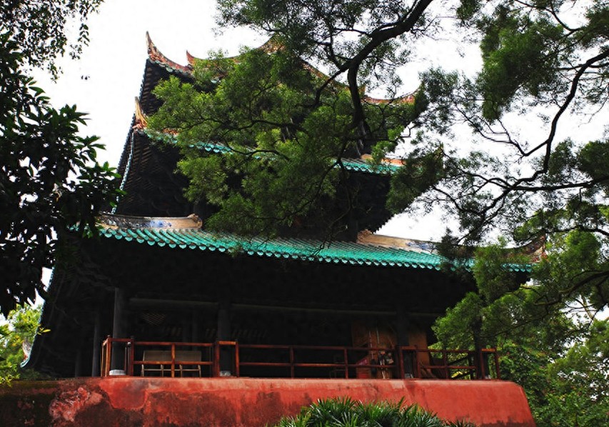 广西容县真武阁：江南四大名楼之一，堪称中国建筑奇迹