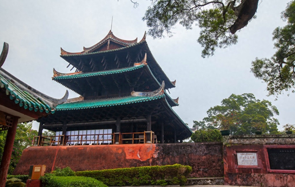广西容县真武阁：江南四大名楼之一，堪称中国建筑奇迹