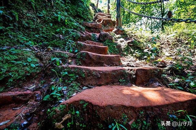 爱情天梯是如何被发现的(爱情天梯50年6208级石梯)(2)