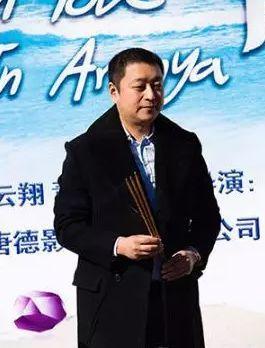 小鲜肉私下变身小野兽酒店私会!娱乐圈明星私生活到底有多迷乱!