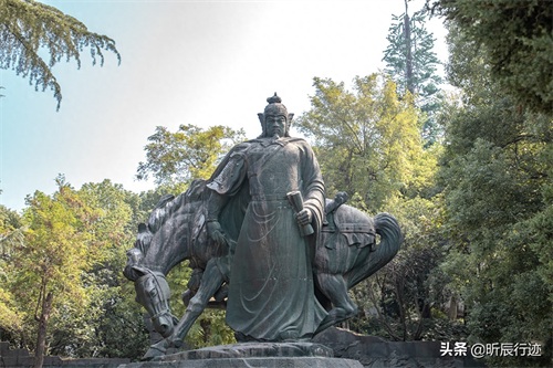 一组照片带你感受武汉黄鹤楼这个千年文化荟萃