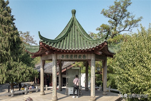 一组照片带你感受武汉黄鹤楼这个千年文化荟萃