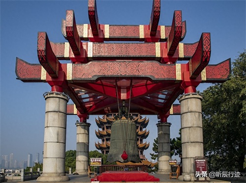 一组照片带你感受武汉黄鹤楼这个千年文化荟萃