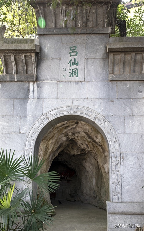 一组照片带你感受武汉黄鹤楼这个千年文化荟萃