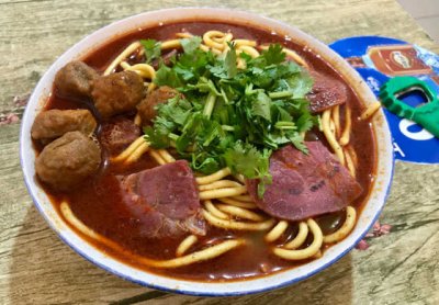 ​山西临汾最出名的七大特色美食，牛肉丸子面排第一名