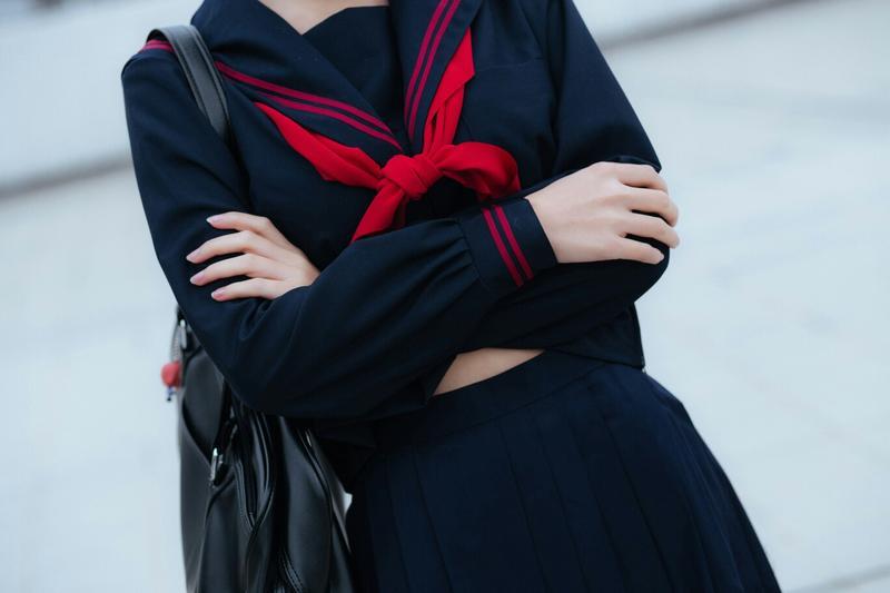 乳房溢乳是怎么回事 导致乳房溢乳的原因