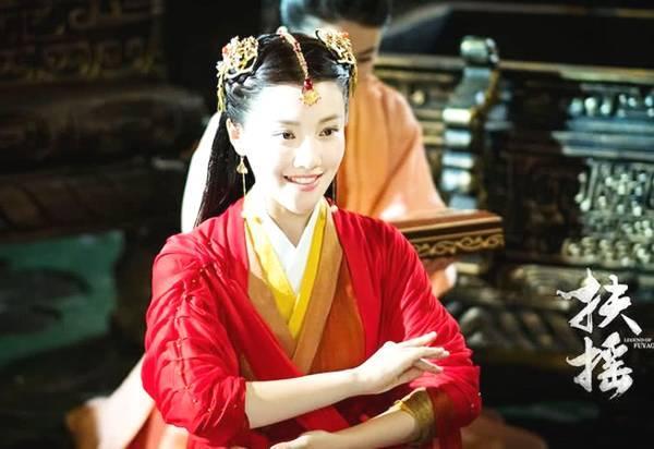 她为拍戏剃光头,因《延禧攻略》大火,今在《凉生》中一直戴假发