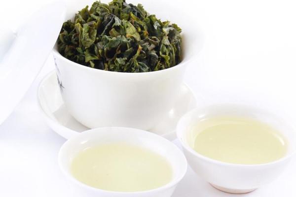 铁观音用多少度的水泡 铁观音用什么茶具泡好 铁观音用多少度的水泡 铁观音用什么茶具泡好