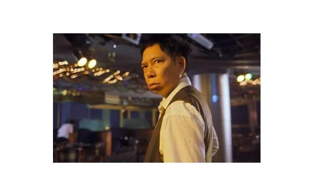 莫名其妙想发火,砸东西