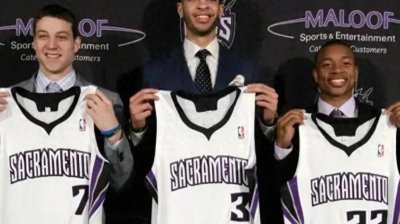 ​12年过去了，才发现当年公认的NBA选秀小年2011届已可追