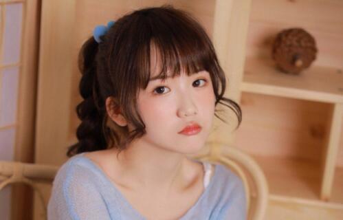 鬼屋约会感情升温快