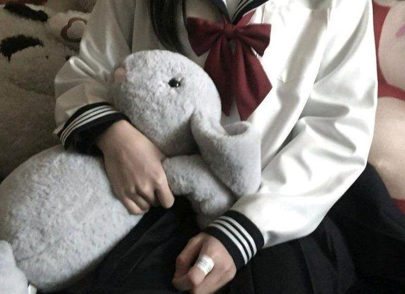 真爱无关距离与金钱 20年的感情在火车站点的5分钟得到了完美的诠释