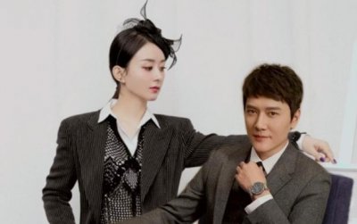 ​冯绍峰、赵丽颖不惧天寒拍写真照，郎才女貌太幸福