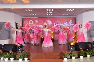 ​“逛”“吃”“游”大团镇首届品桃节来袭