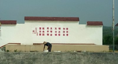 ​乡镇中学：烂泥扶不上墙，存在意义何在？