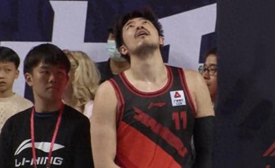 ​都是命啊！李楠边线球战术再遭国手中锋坑害，最后2.5秒遭反绝杀