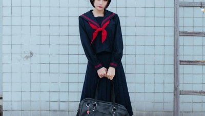 ​跟他在一起我都没有自主意见没有自信