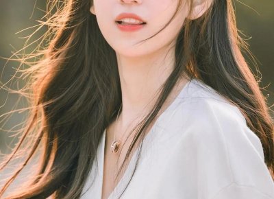 ​和闺蜜很久不见了，送什么礼物给她比较好