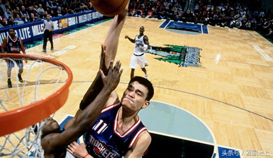 满满的回忆！姚明生涯回顾告诉你为何他如此受尊重！