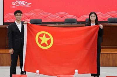 ​湘潭大学法学学部团委、学生会成立大会暨干部干事见面会成功举行