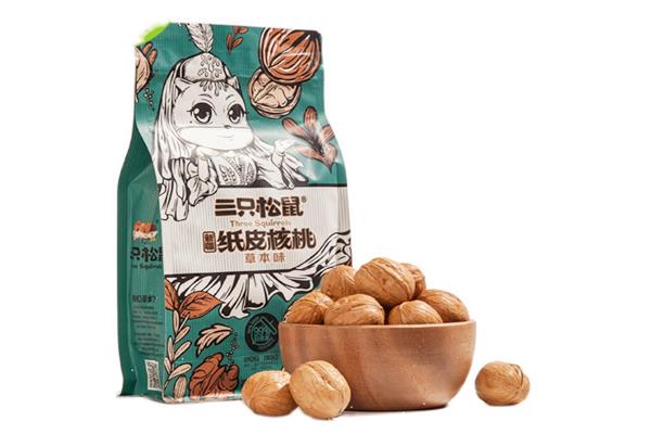 三只松鼠纸皮核桃是哪里的 三只松鼠纸皮核桃怎么样
