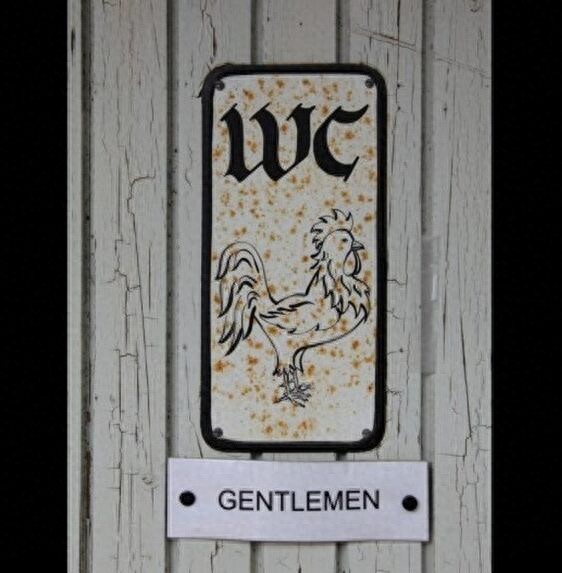 这么多洗手间标志！你分的清男厕女厕吗？