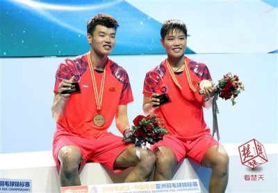 ​羽球亚锦赛在汉落幕，国羽夺两金，谌龙留遗憾