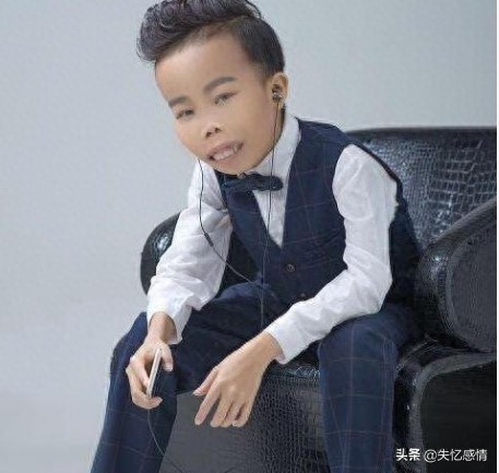 曾经那么火的“外星人”陈山，如今为何销声匿迹了？他现状如何？