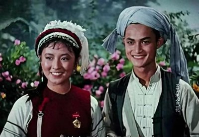 ​这是杨丽坤12张晚年照张张令人心痛害她的人竟有她昔日，姐妹