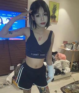 ​知名主持人田园卷入女网红打人事件疑翻车，已删除当事人和解视频
